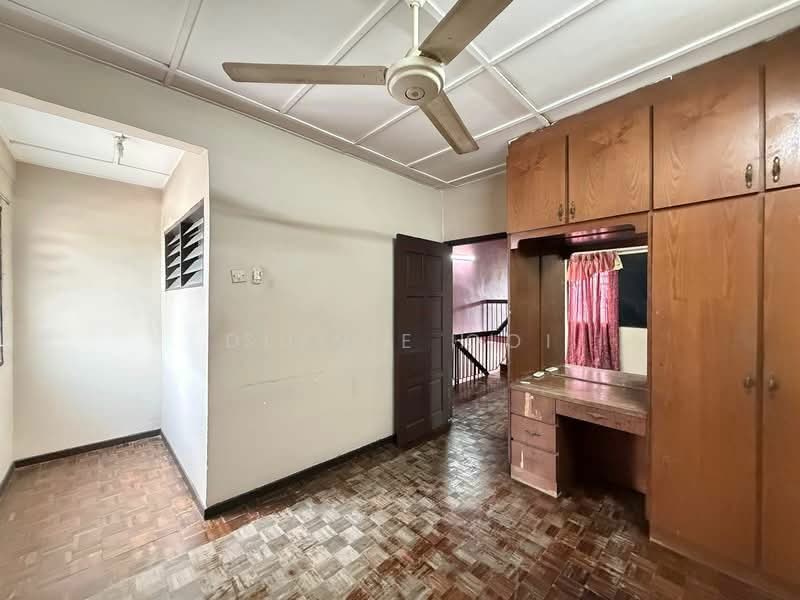 Rumah Teres 2-Tingkat untuk Dijual di Taman Desa (Taman Desa) - Dlynie Ooi - Bedroom - PropertyGuru.com.my