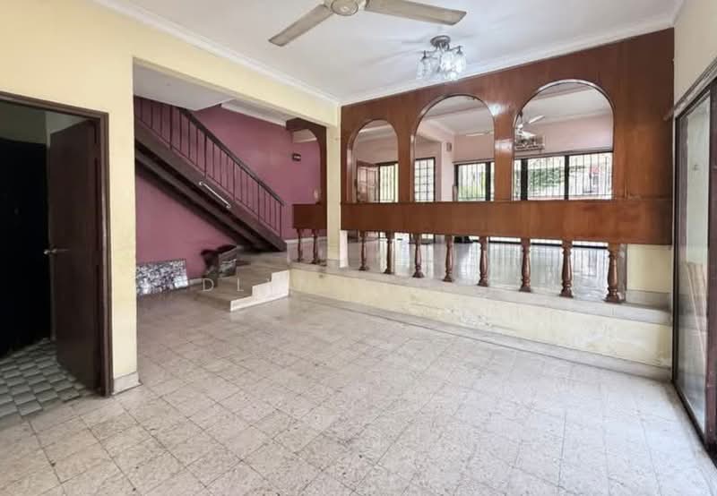 Rumah Teres 2-Tingkat untuk Dijual di Taman Desa (Taman Desa) - Dlynie Ooi - Living Room - PropertyGuru.com.my