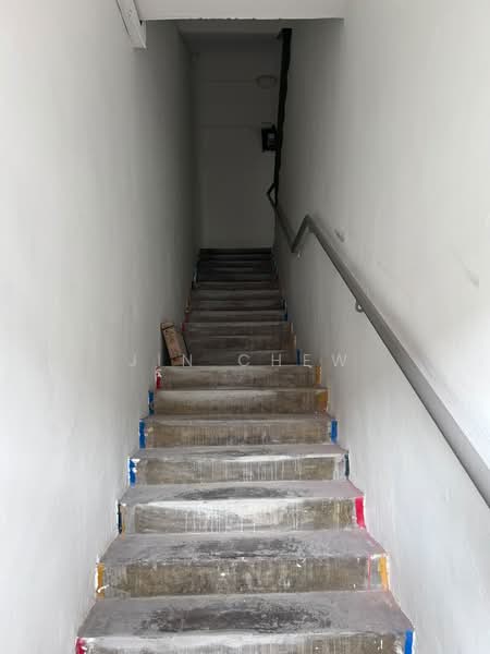 Shop / Office untuk Disewa di Taman Pelangi (Johor Bahru) - Jin Chew - Corridor - PropertyGuru.com.my