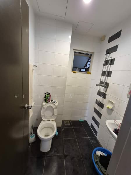 Condominium for Sale at Lagoon Suites - Victoria Chew - Bathroom - PropertyGuru.com.my