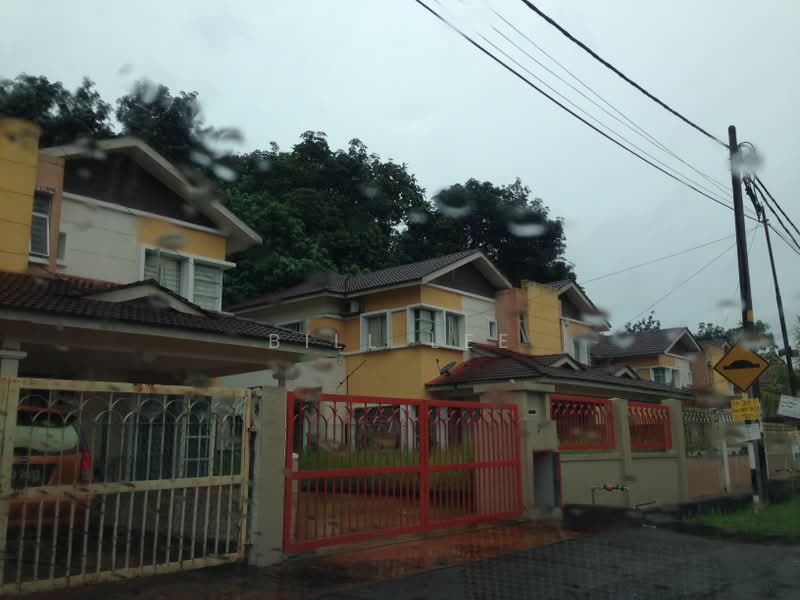 Bungalow House for Sale in Taman Tasik Semenyih (Semenyih) - Bill Lee - Exterior - PropertyGuru.com.my
