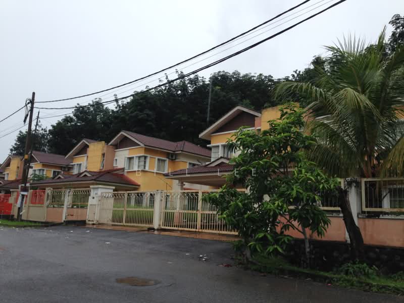 Bungalow House for Sale in Taman Tasik Semenyih (Semenyih) - Bill Lee - Exterior - PropertyGuru.com.my