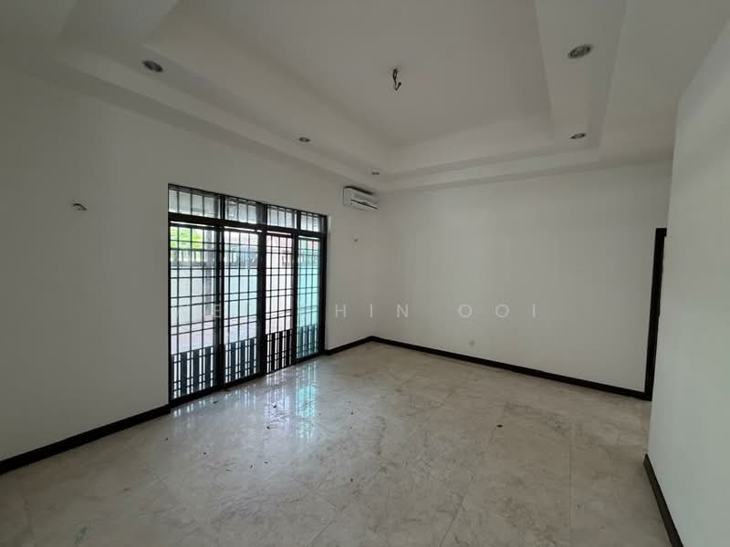Bungalow House untuk Dijual di Pulau Tikus (Penang) - Wei Chin Ooi - Dining Area - PropertyGuru.com.my