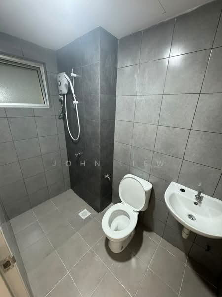 Condominium for Rent at Residensi Sateria - John Liew - Bathroom - PropertyGuru.com.my