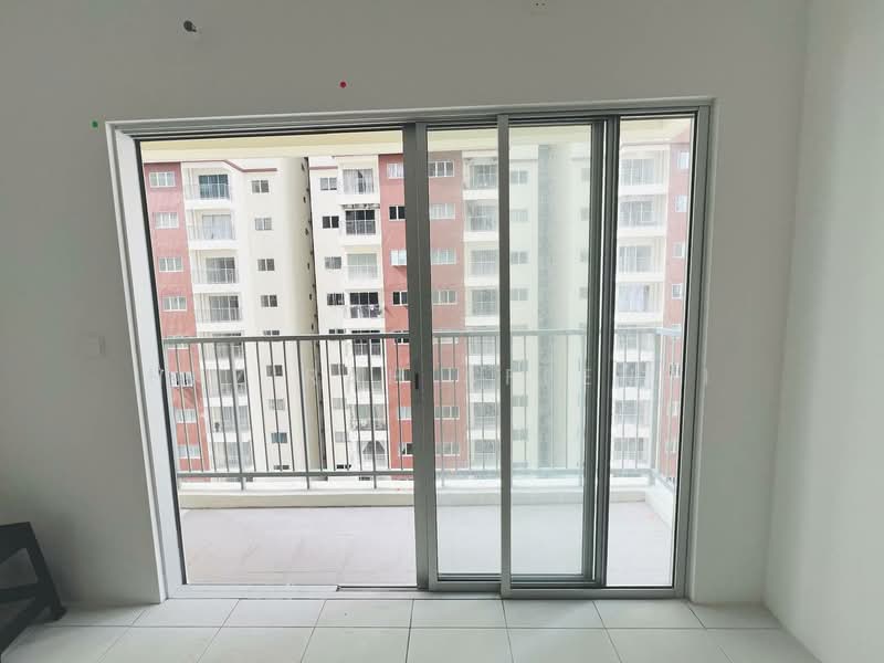 Condominium for Rent at Residensi Sateria - Hazirah Affendi - Balcony - PropertyGuru.com.my