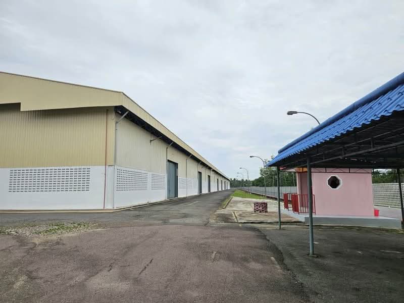 Kilang untuk Dijual di Segamat (Johor) - Celine Ng - Exterior - PropertyGuru.com.my