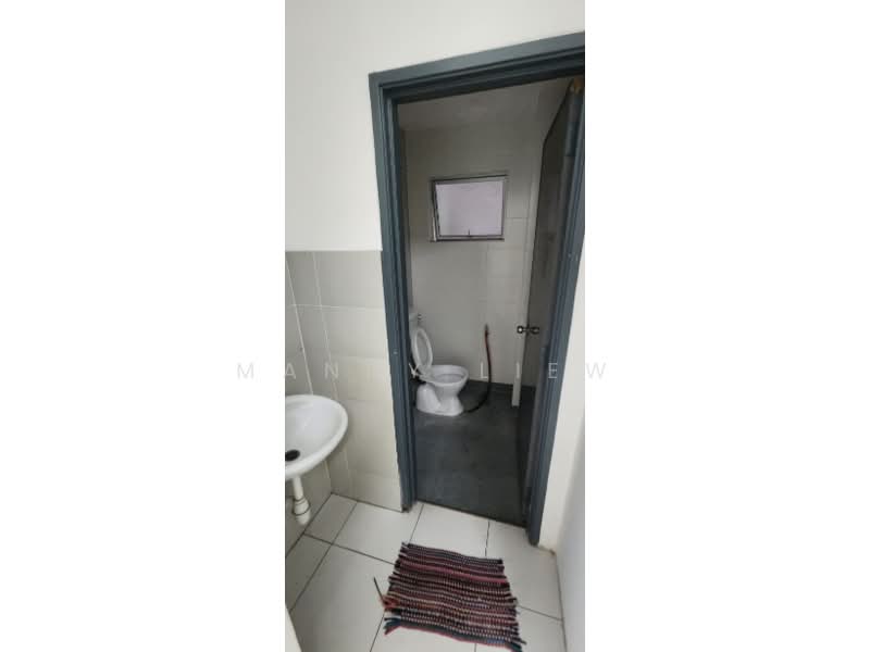Apartment for Sale at Suria Residence - Mandy Liew - Bathroom - PropertyGuru.com.my