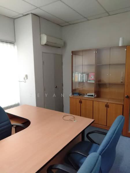 Pejabat untuk Disewa di Seksyen 52 (Petaling Jaya) - Zeyang Ng - Interior - PropertyGuru.com.my