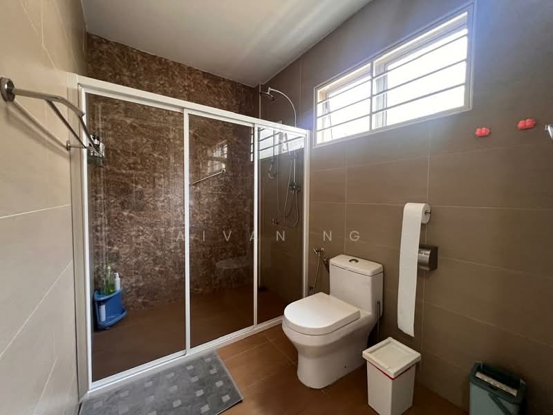 Semi-Detached House for Sale in Bukit Damansara (Damansara Heights) - Aivan Ng - Bathroom - PropertyGuru.com.my