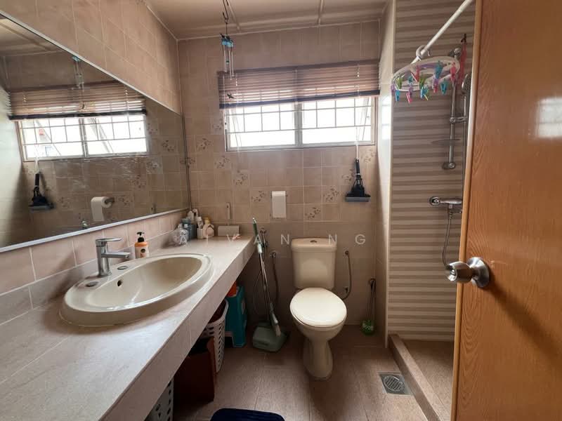 Semi-Detached House for Sale in Bukit Damansara (Damansara Heights) - Aivan Ng - Bathroom - PropertyGuru.com.my