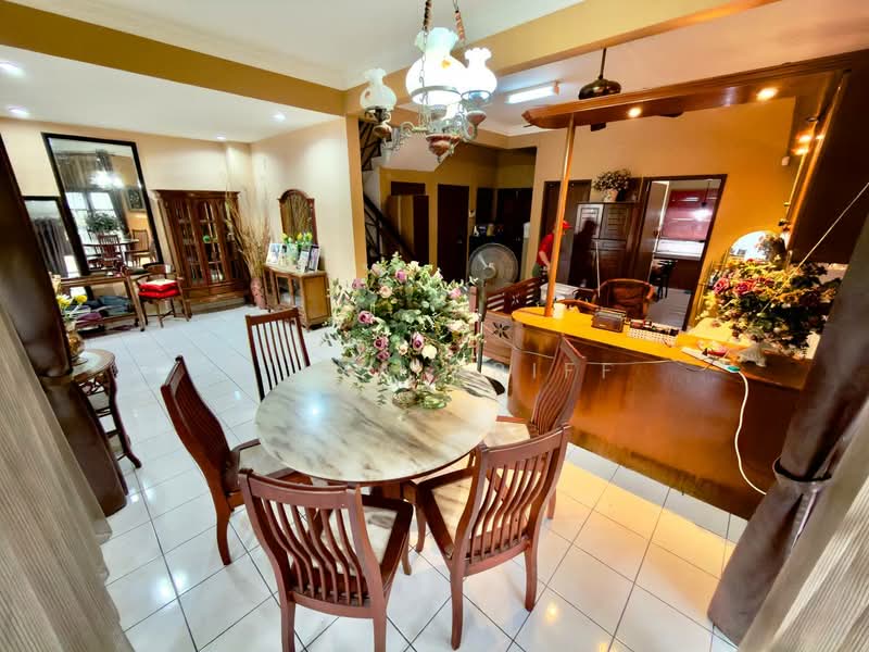 2-storey Terraced House for Sale in Bangi (Selangor) - BILYA ARIFF - Dining Room - PropertyGuru.com.my