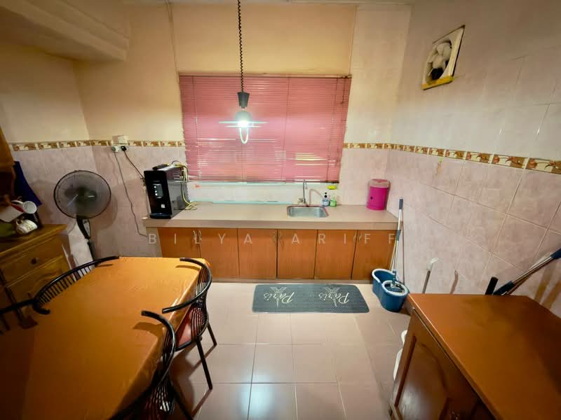 2-storey Terraced House for Sale in Bangi (Selangor) - BILYA ARIFF - Kitchen - PropertyGuru.com.my