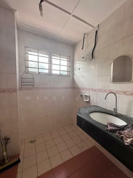 Rumah Teres 2-Tingkat untuk Dijual di Kepong (Kuala Lumpur) - Mandy Liew - Bathroom - PropertyGuru.com.my