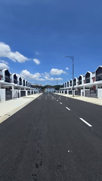 2-storey Terraced House for Sale in Puchong (Selangor) - WILLIAM CHIAKL - Exterior - PropertyGuru.com.my
