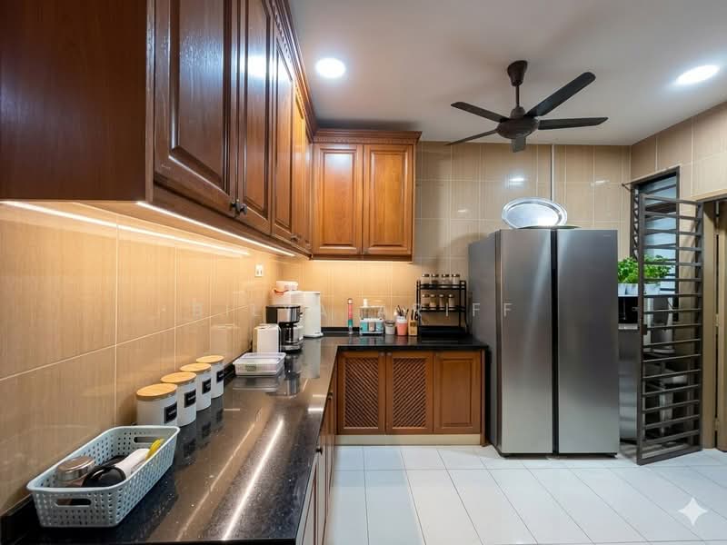 Semi-Detached House for Sale in Presint 11 (Putrajaya) - BILYA ARIFF - Kitchen - PropertyGuru.com.my