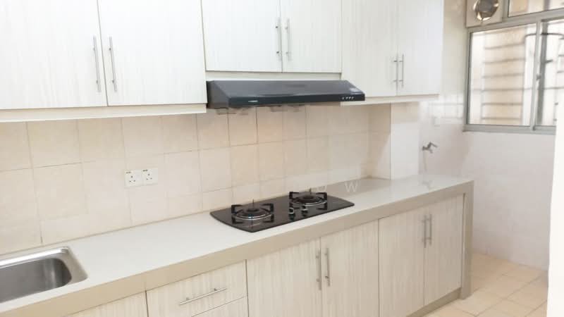 Apartment for Sale at Residensi Bistaria - Max Low - Kitchen - PropertyGuru.com.my