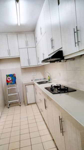 Apartment for Sale at Residensi Bistaria - Max Low - Kitchen - PropertyGuru.com.my