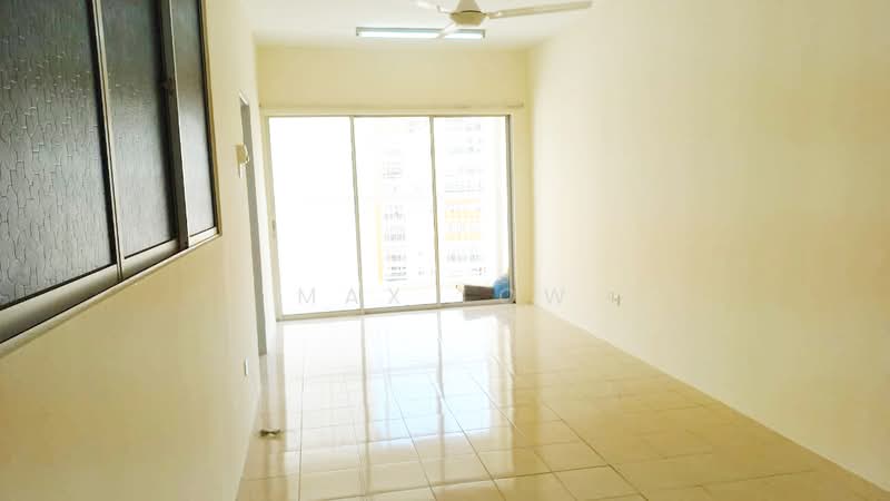 Apartment for Sale at Residensi Bistaria - Max Low - Living Room - PropertyGuru.com.my