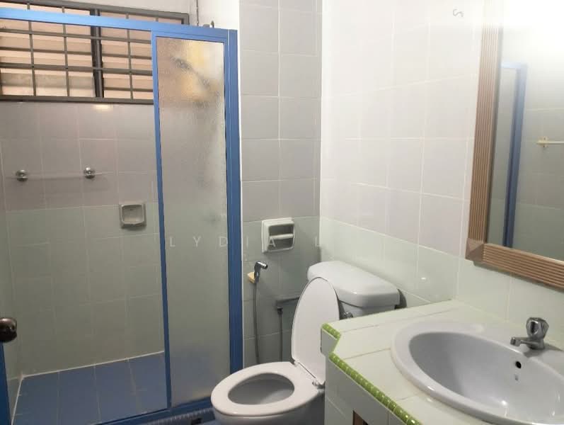 Kondominium untuk Disewa di Sri Alam Condominium - Lydia Loo - Bathroom - PropertyGuru.com.my