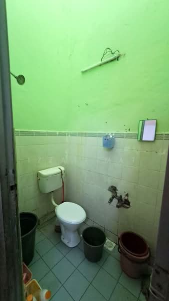 Rumah Teres 1-Tingkat untuk Dijual di Desaria (Nilai) - Izzati Mat - Bathroom - PropertyGuru.com.my