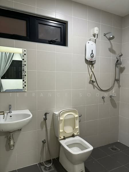 Kediaman Servis untuk Disewa di Meridin Suites @ The Meridin - Terrance Soong - Bathroom - PropertyGuru.com.my