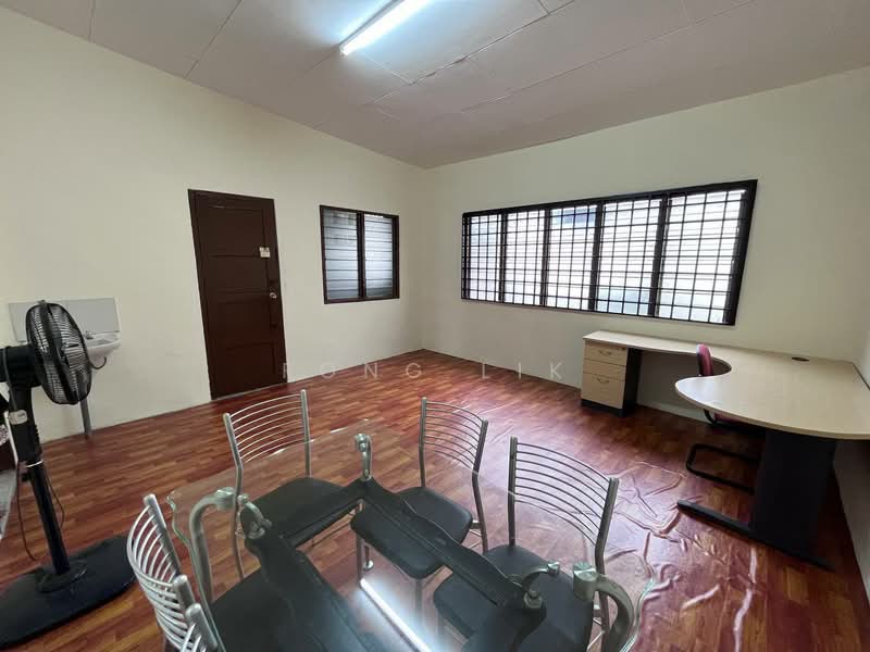 1.5-storey Terraced House for Sale in Taman Pelangi (Johor Bahru) - Fong Lik - Interior - PropertyGuru.com.my