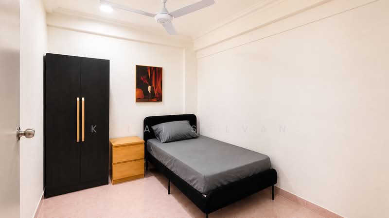 Flat for Rent at Rumah Pangsa Larkin - Kalai Selvan - Bedroom - PropertyGuru.com.my