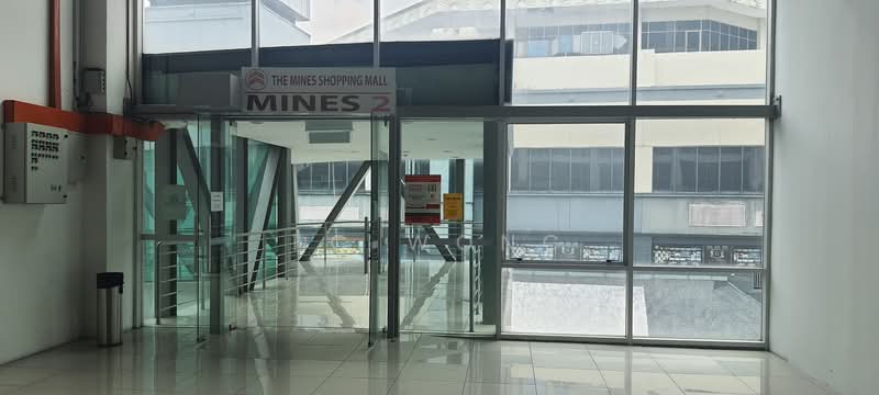 Link Bridge to Mines Shopping Complex