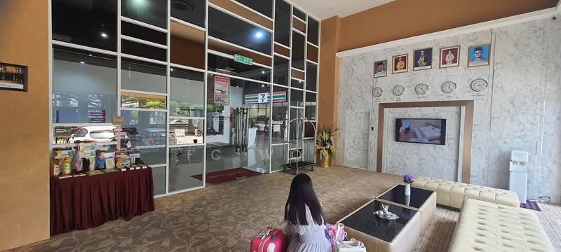 Retail Area of Mines 2 Complex
