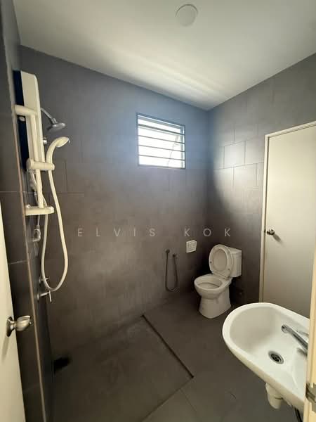 2-storey Terraced House for Sale in Rawang (Selangor) - Elvis Kok - Bathroom - PropertyGuru.com.my