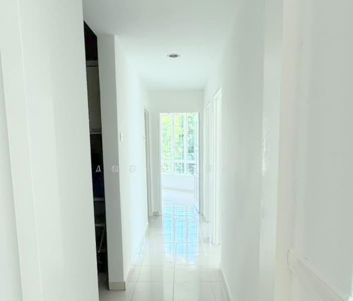 Condominium for Sale at Regency Heights Condo - Joey Cheah - Corridor - PropertyGuru.com.my