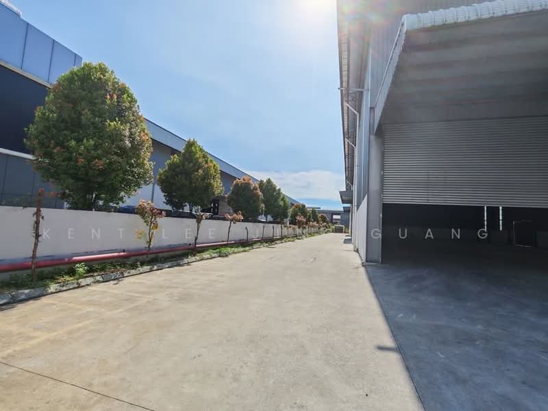 Gudang untuk Disewa di Bukit Raja (Selangor) - Kent Lee Jing Guang - Exterior - PropertyGuru.com.my