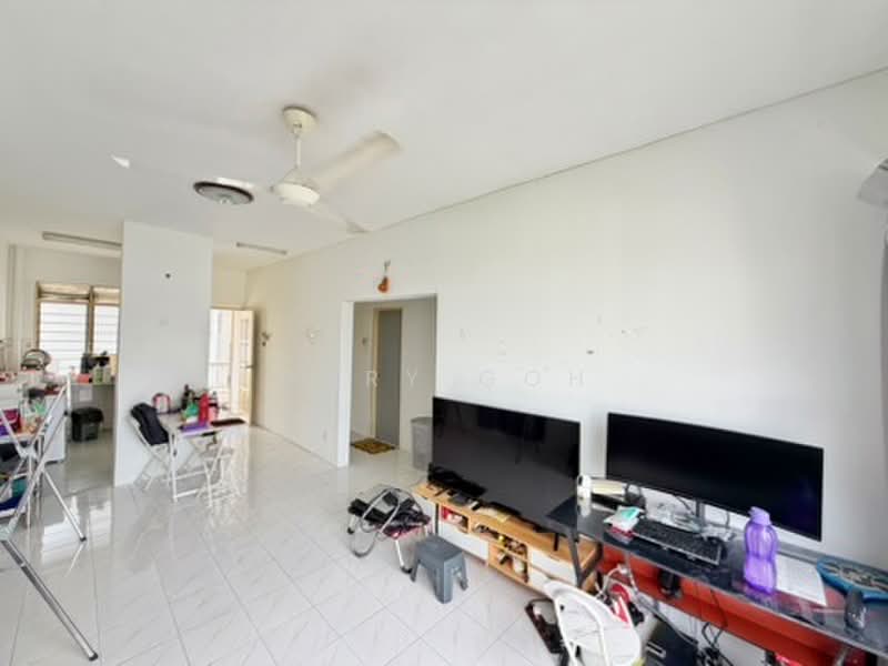 Condominium for Sale at Relau Indah Condominium - Gary Goh - Living Room - PropertyGuru.com.my
