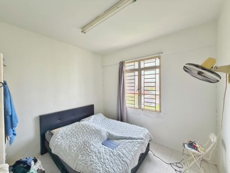 Condominium for Sale at Relau Indah Condominium - Gary Goh - Bedroom - PropertyGuru.com.my
