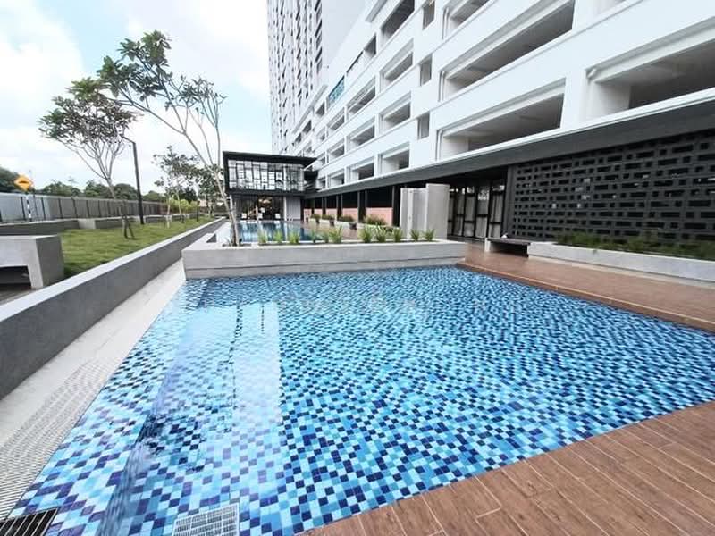 Kondominium untuk Disewa di Zahra Residensi - Shaun Chong - Pool - PropertyGuru.com.my