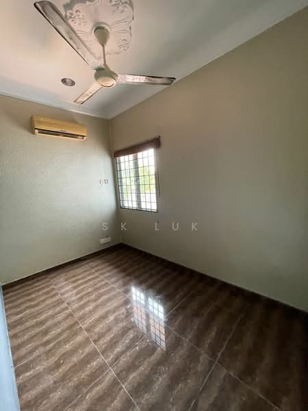 Bungalow House untuk Dijual di Bandar Country Homes (Rawang) - SK Luk - Interior - PropertyGuru.com.my