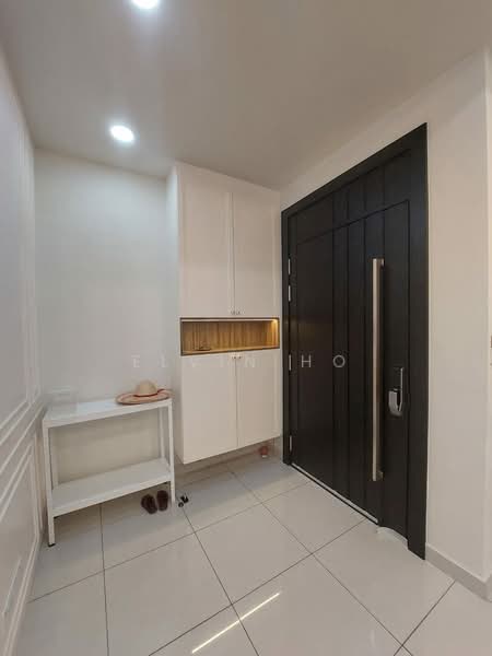 Cluster House for Sale in Eco Majestic (Semenyih) - Elvin Ho - Entrance - PropertyGuru.com.my