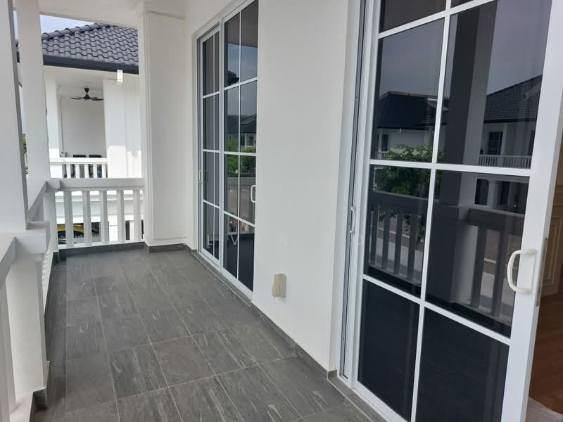 Cluster House for Sale in Eco Majestic (Semenyih) - Elvin Ho - Balcony - PropertyGuru.com.my