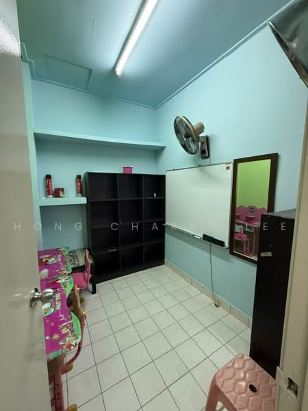 2-storey Terraced House for Rent in Johor Bahru (Johor) - Hong Charng Lee - Study - PropertyGuru.com.my