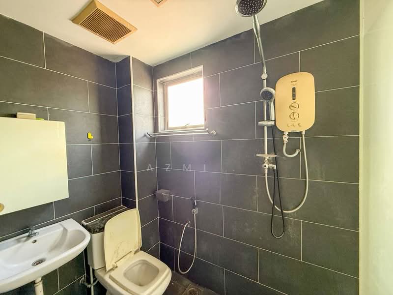Rumah Teres 2-Tingkat untuk Dijual di Bandar Puchong Utama (Puchong) - Azmi . - PropertyGuru.com.my