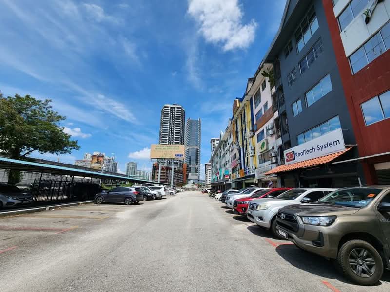 Shop / Office for Rent in Kelana Jaya (Petaling Jaya) - Pearly Gan - Exterior - PropertyGuru.com.my