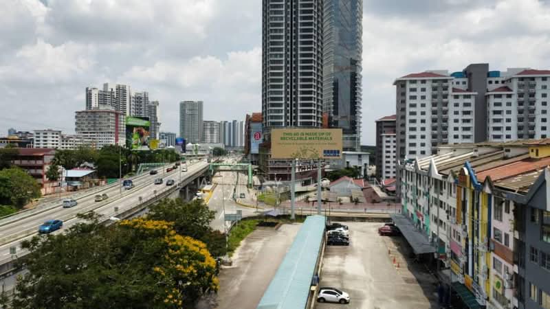 Shop / Office for Rent in Kelana Jaya (Petaling Jaya) - Pearly Gan - Exterior - PropertyGuru.com.my