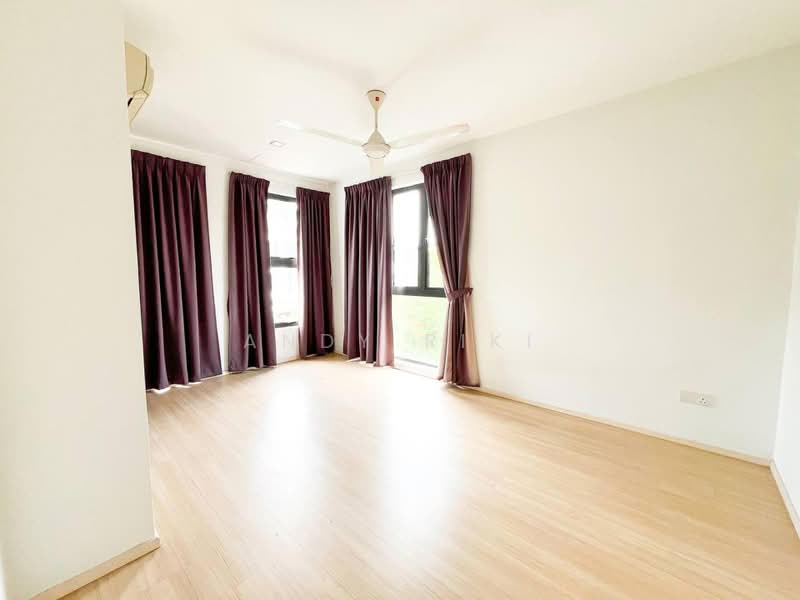 3-storey Terraced House for Sale in Seri Kembangan (Selangor) - Andy Riki - Interior - PropertyGuru.com.my