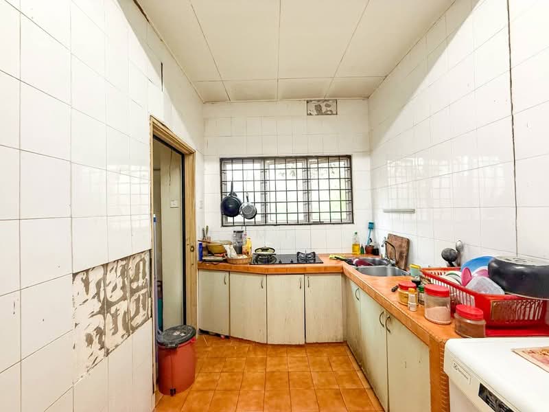 Rumah Teres 2-Tingkat untuk Dijual di Bukit Jelutong (Shah Alam) - Azmi . - PropertyGuru.com.my