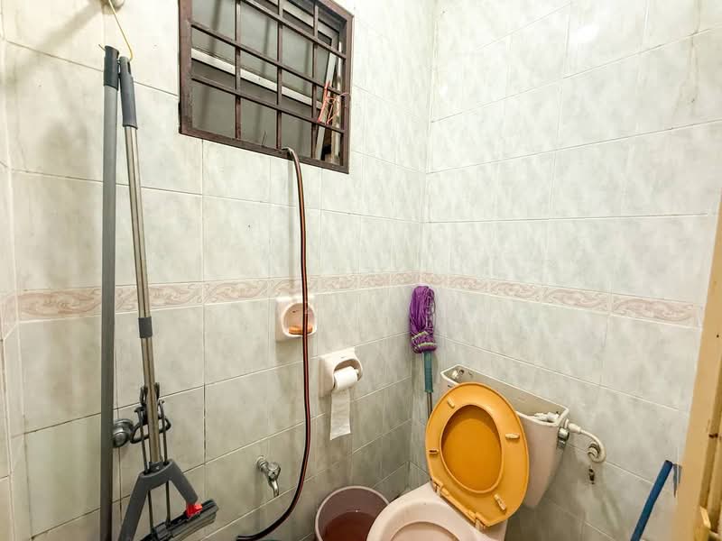 Rumah Teres 2-Tingkat untuk Dijual di Bukit Jelutong (Shah Alam) - Azmi . - PropertyGuru.com.my