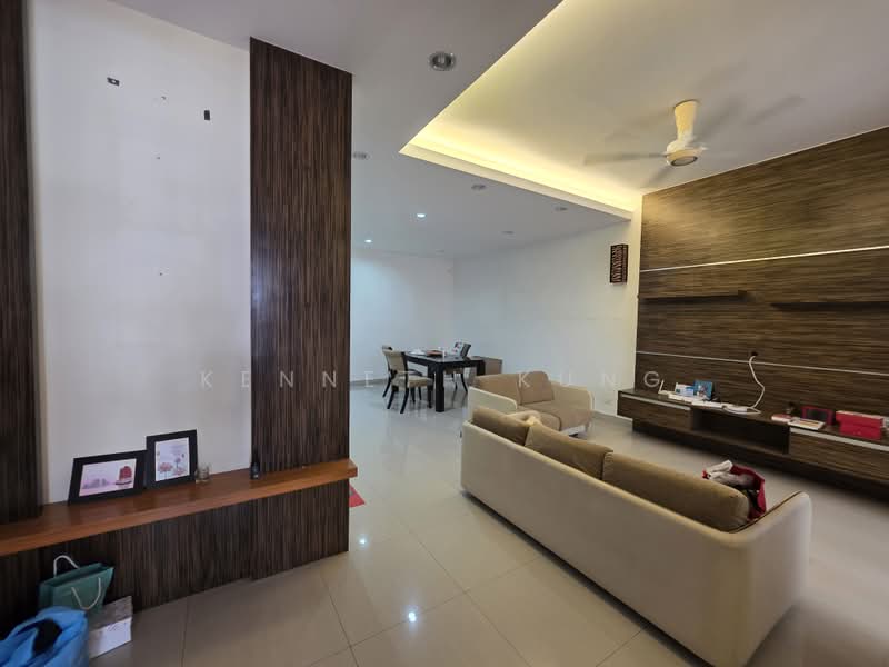 Rumah Teres 2.5-Tingkat untuk Dijual di setia pearl island (Sungai Ara) - Kenneth Kung - Living Room - PropertyGuru.com.my
