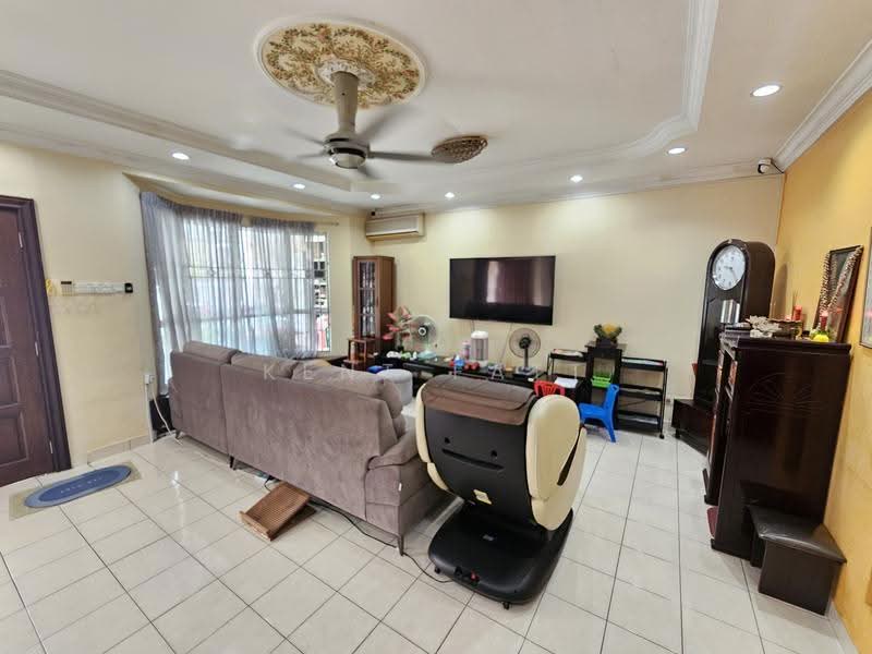 Rumah Teres 2.5-Tingkat untuk Dijual di Taman Megah Kepong (Kepong) - Kent Fatt - Living Room - PropertyGuru.com.my
