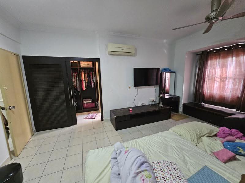 Rumah Teres 2.5-Tingkat untuk Dijual di Taman Megah Kepong (Kepong) - Kent Fatt - Bedroom - PropertyGuru.com.my