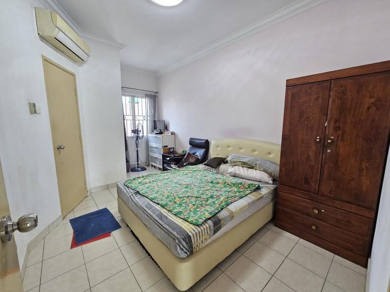 Rumah Teres 2.5-Tingkat untuk Dijual di Taman Megah Kepong (Kepong) - Kent Fatt - Bedroom - PropertyGuru.com.my