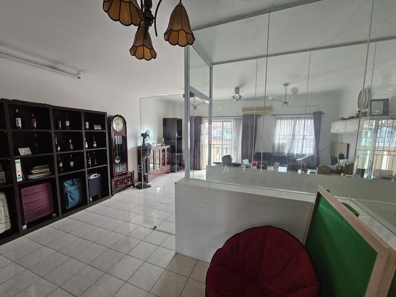 Rumah Teres 2.5-Tingkat untuk Dijual di Taman Megah Kepong (Kepong) - Kent Fatt - Living Room - PropertyGuru.com.my